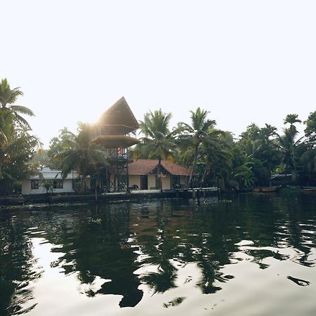 Tulsi Kayal Retreat Champakulam Exterior foto