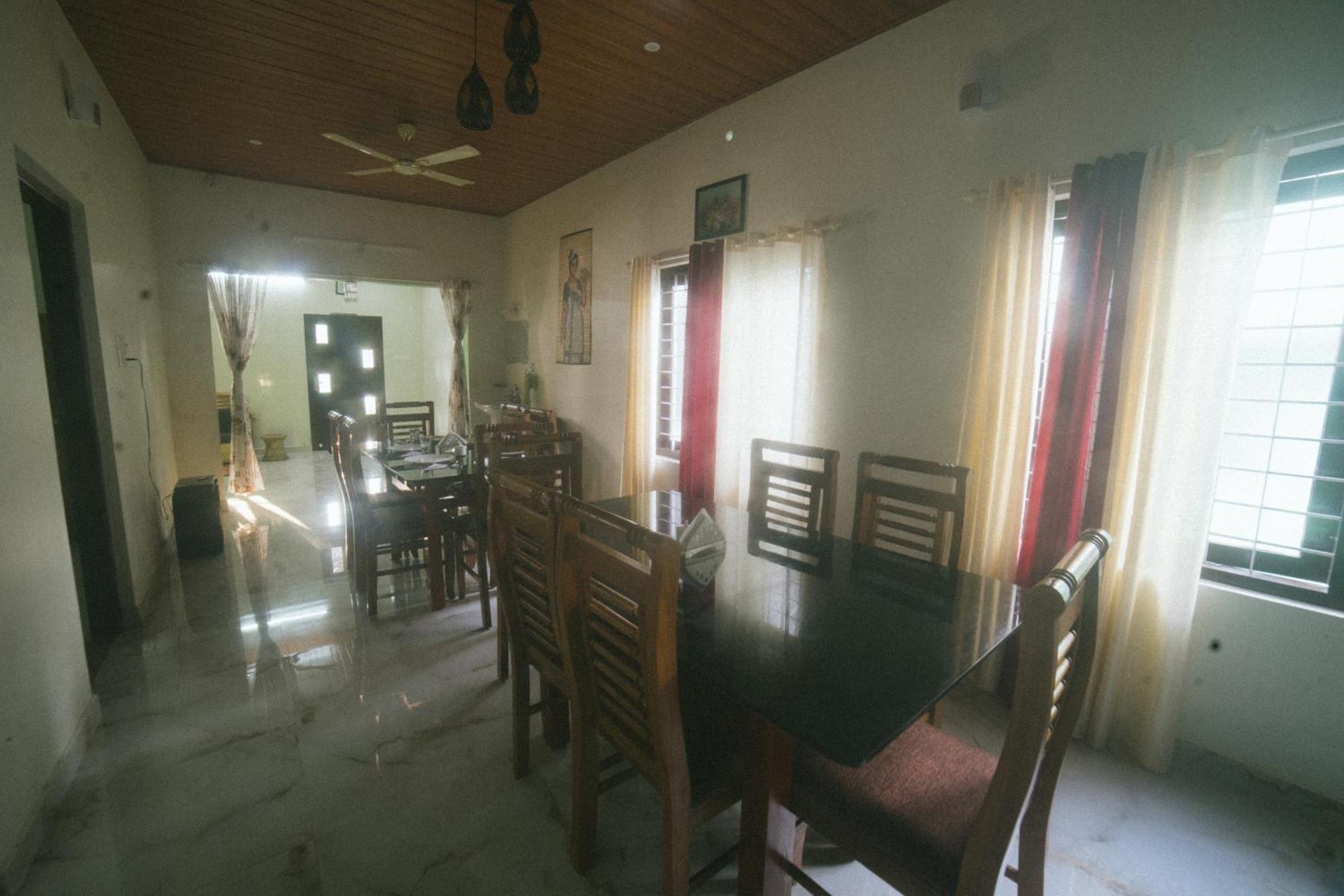Tulsi Kayal Retreat Champakulam Exterior foto